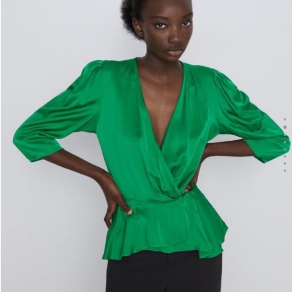 Zara Green V-Neck Peplum Blouse Small